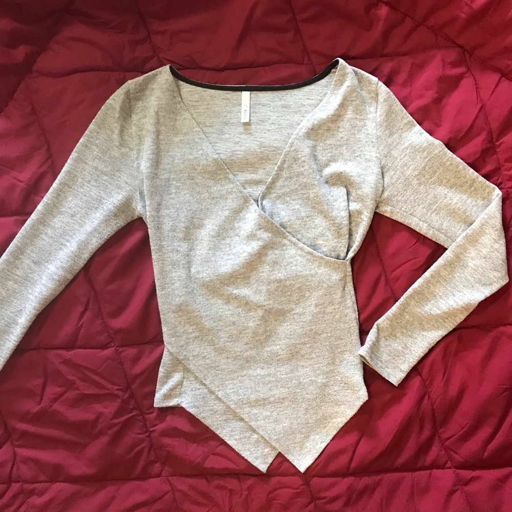 Plunging v cut heather grey sweater top